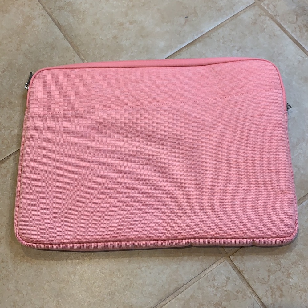 NEW Lacdo 15" Laptop Sleeve in Pink - Picture 3 of 7
